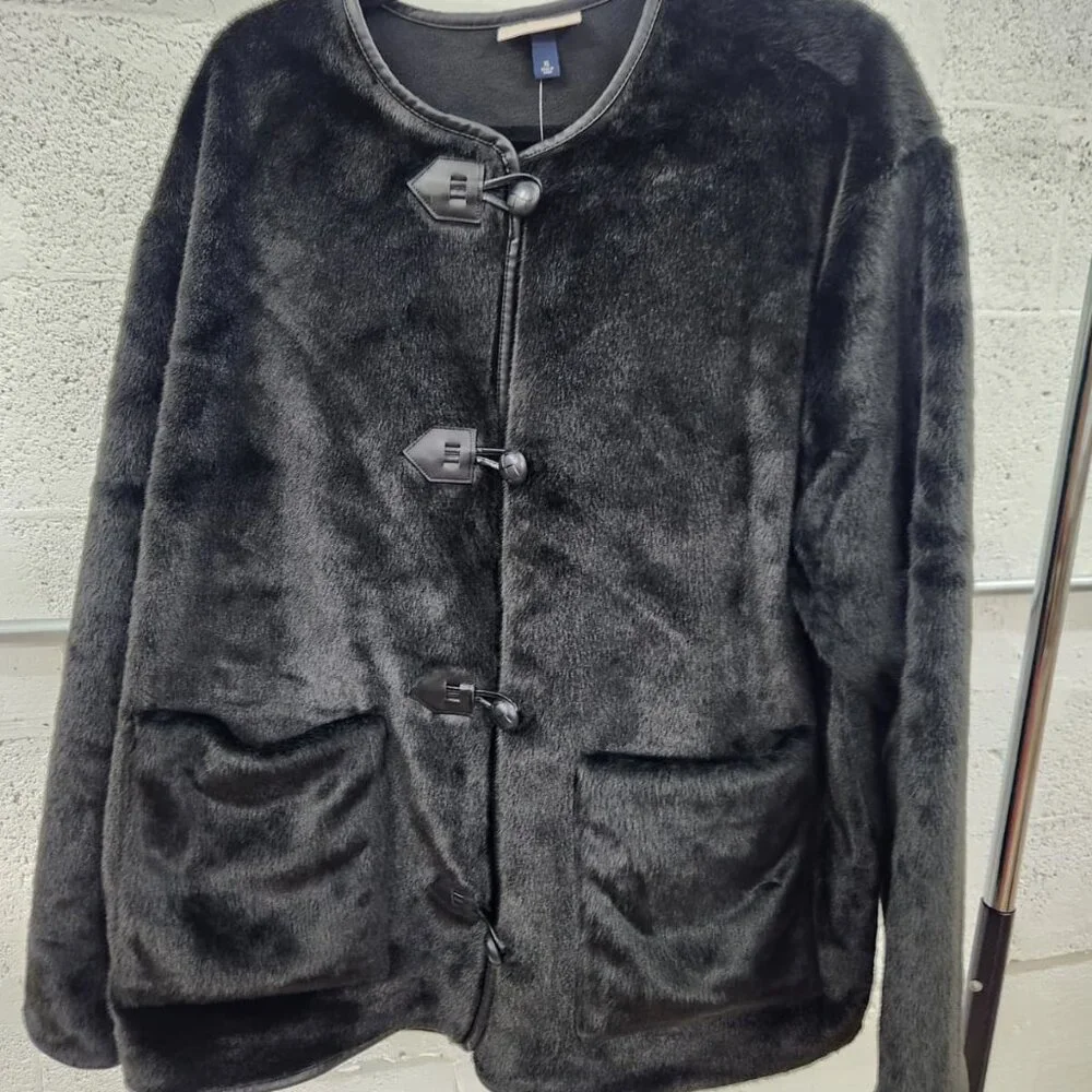 NWT Universal Thread Faux Fur Toggle Jacket in Black – Size XL‎ - Picture 9 of 14
